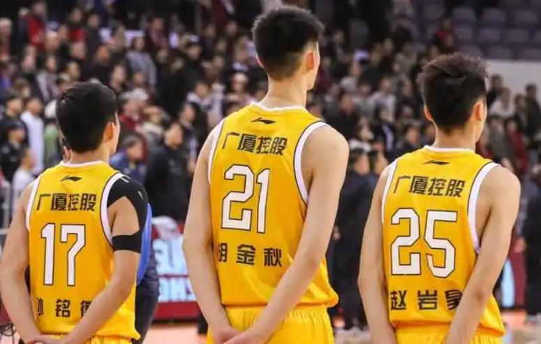 澳门金沙娱乐在线-黄蜂对奇才直播